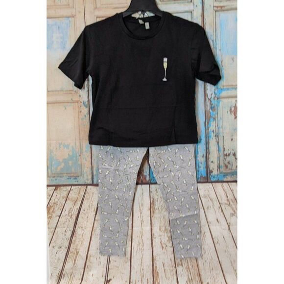 Asos Womens Size 4 Black Gray Champagne Glass Short Sleeve Pajama Top Bottom Set - Picture 2 of 12
